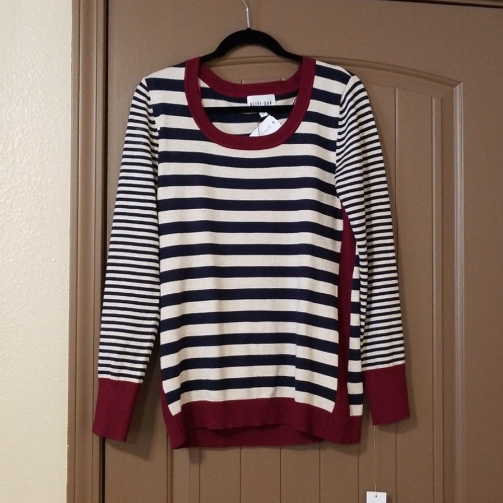 Olive + Oak Maryanne Pullover Sweater